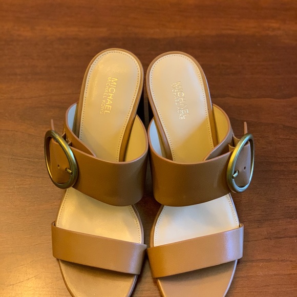 Brand New Michael Kors Shoes - Picture 3 of 8